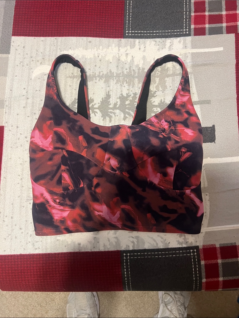 lululemon athletica Red & Pink Abstract Print Sports Bra